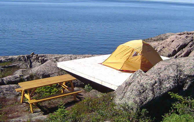 Camping at Mer et Monde, Quebec
