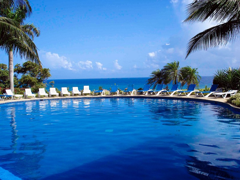 Hotel Pool at Caliente Caribe Resort
