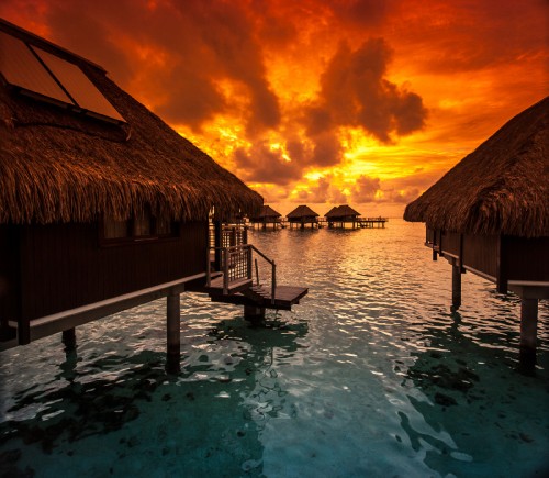 Photo of the Moment: Fire in the Sky, Tahiti — Vagabondish