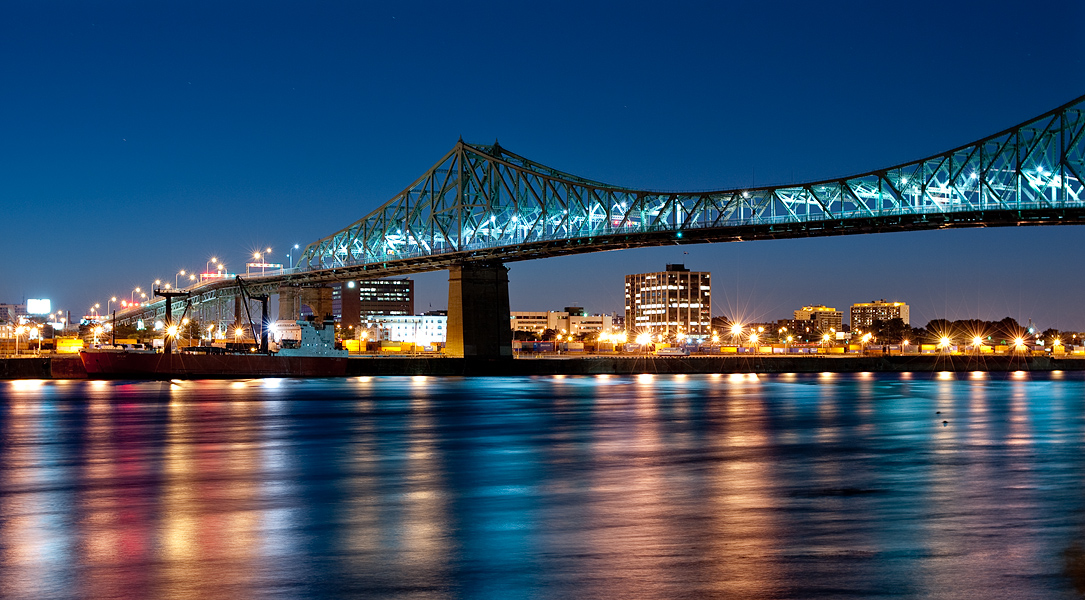 Night on the Jacques-Cartier Bridge, Montreal, Canada