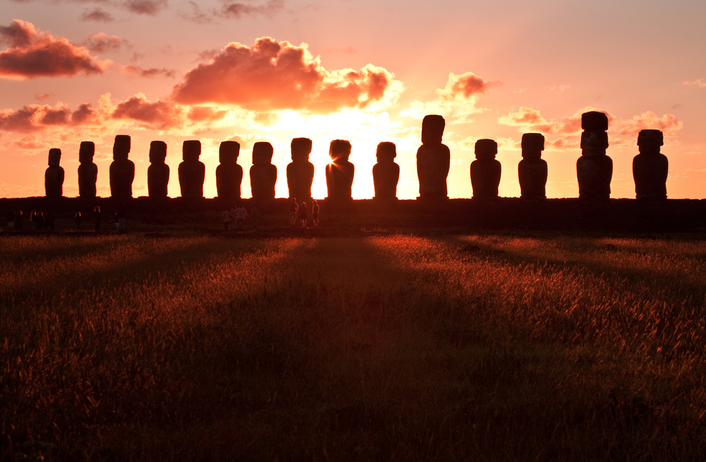Tongariki Sunrise Visitors, Easter Island